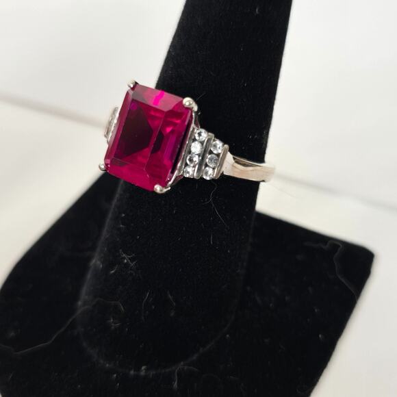 Ruby Color Gemstone Ring .925 Sterling Silver Women's 8.5 Cubic Zirconia NWOT - Picture 4 of 16